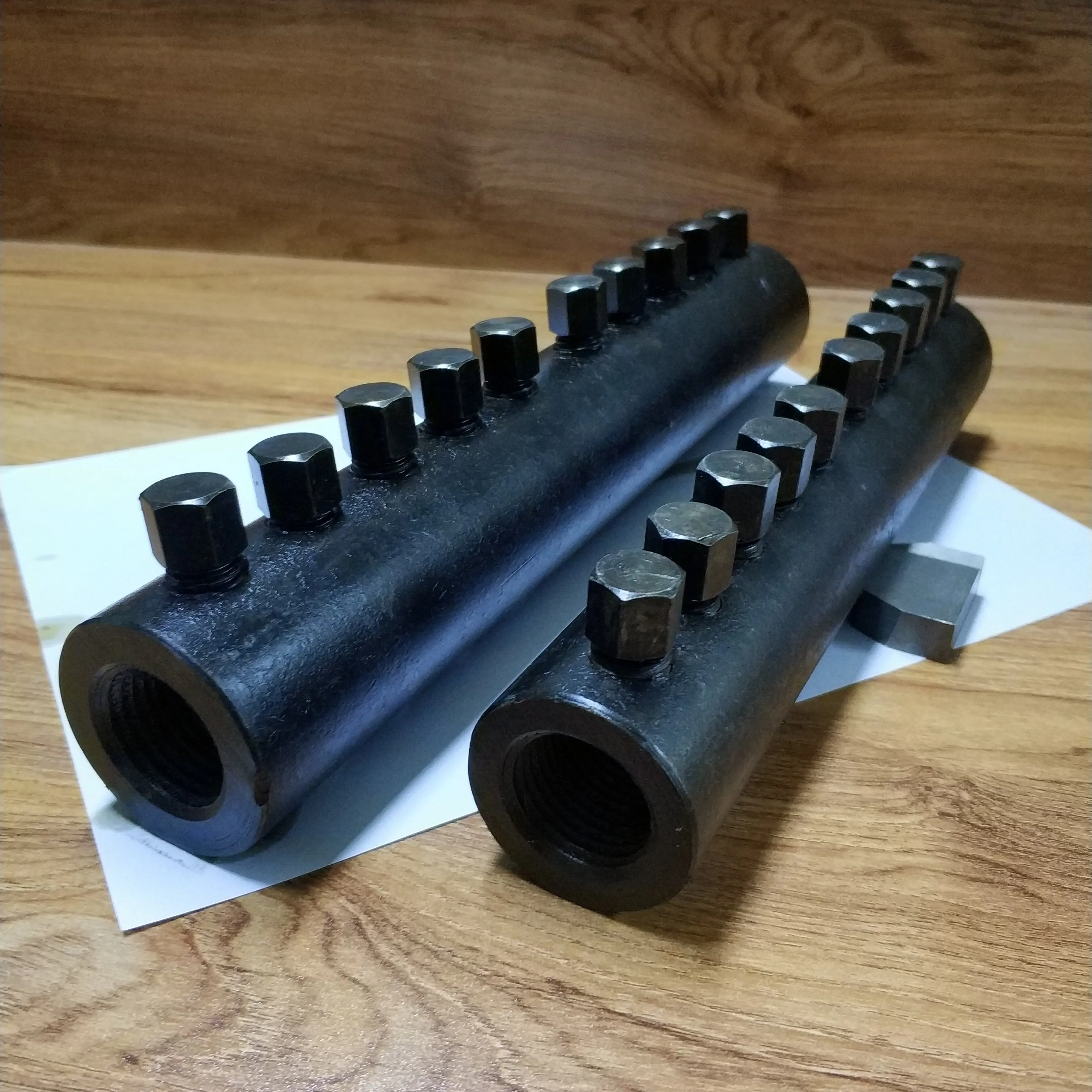 Steel Rebar Joint Sleeve, Bolted Rebar Coupler with Factory Price