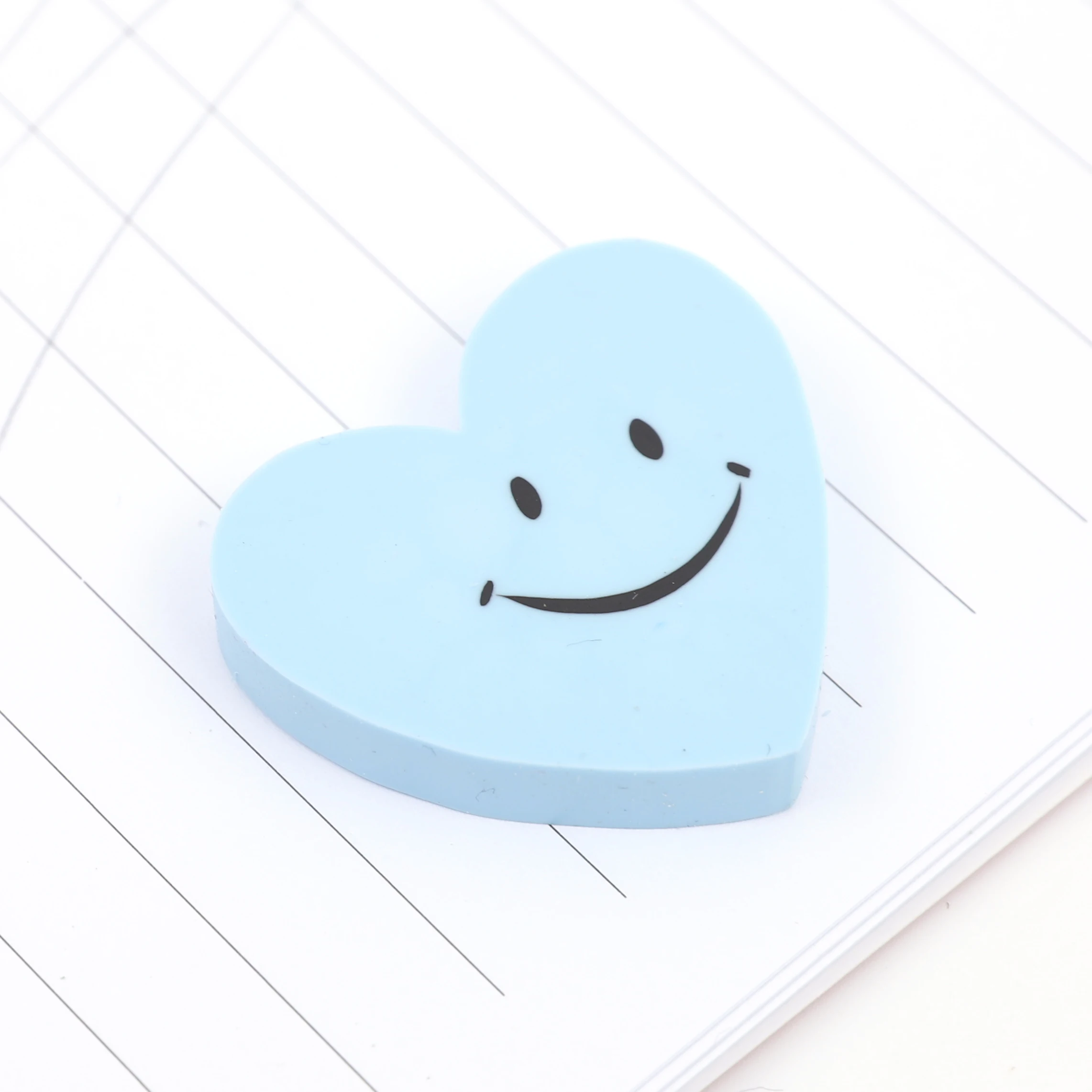 
Brilliant Quality The Blue Molding Eraser With a Smile Is Very Cute. 