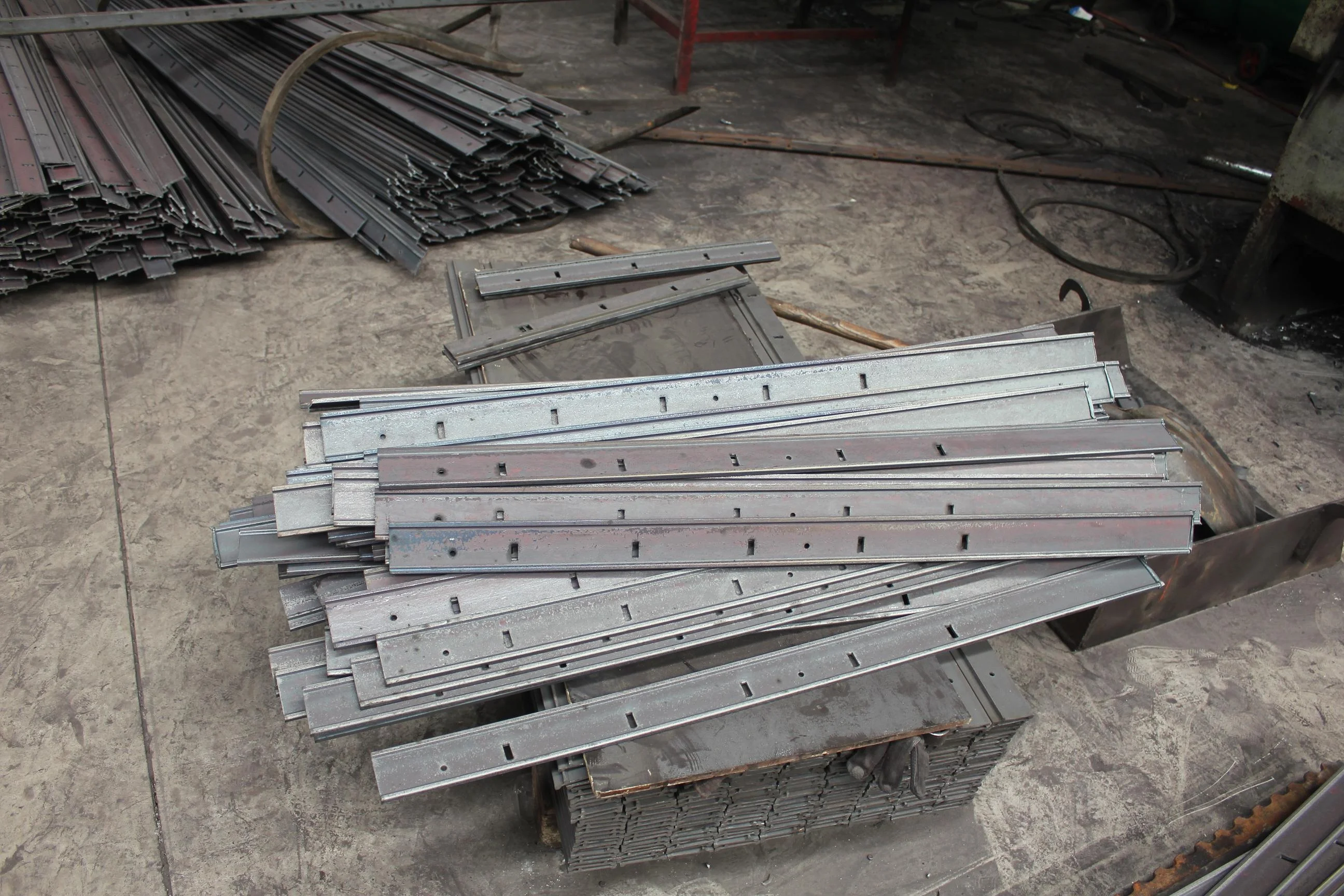 Euro Form Punching F Steel bar for Construction