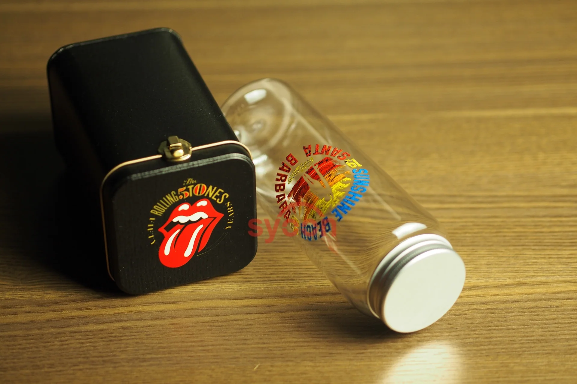 2019 New ! Automatic A3 UV flatbed printer Bottle printer Phone cover Printing Machine for Epson R1390 Print head UV printer A3