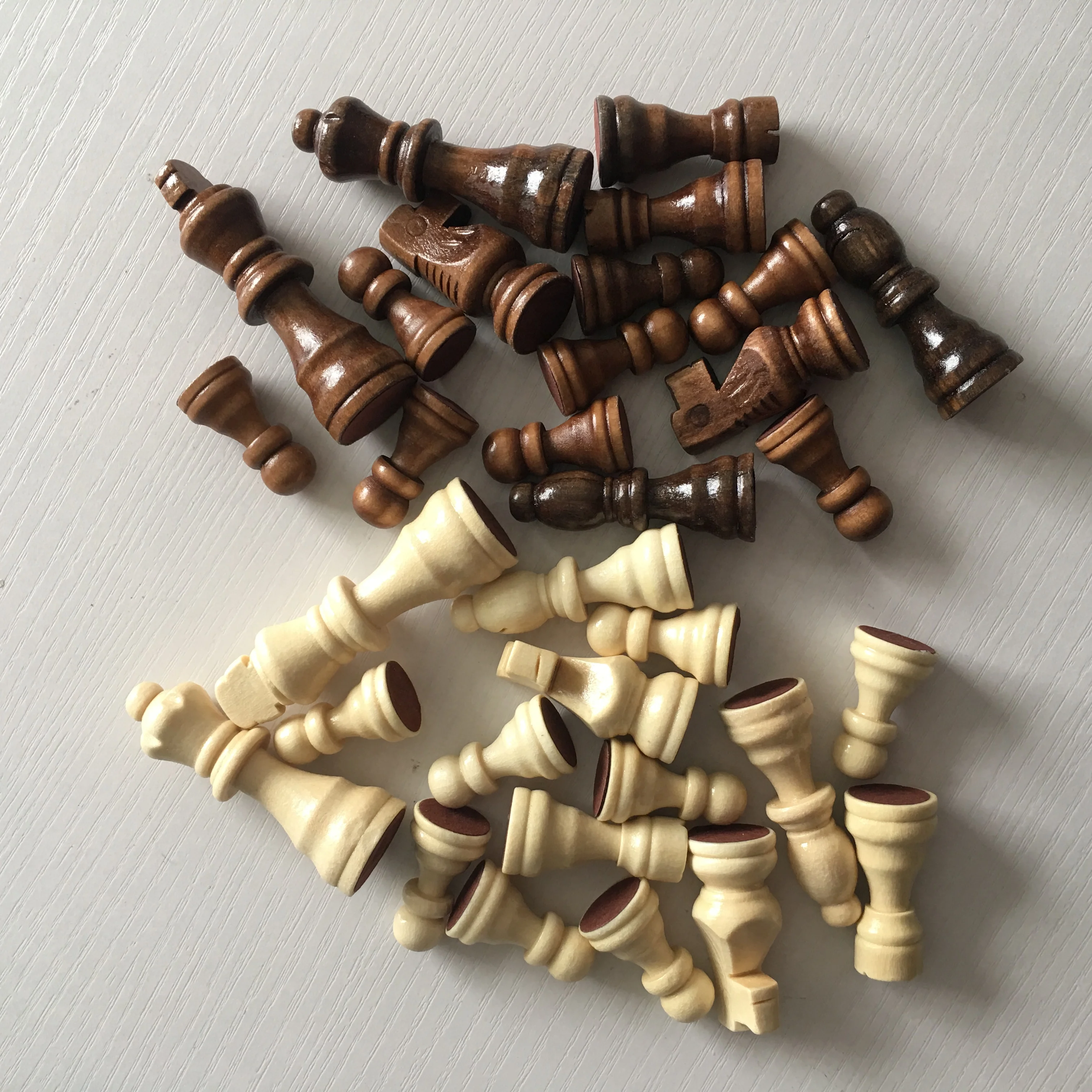 Hot sell high quality 3inches wooden chess pieces