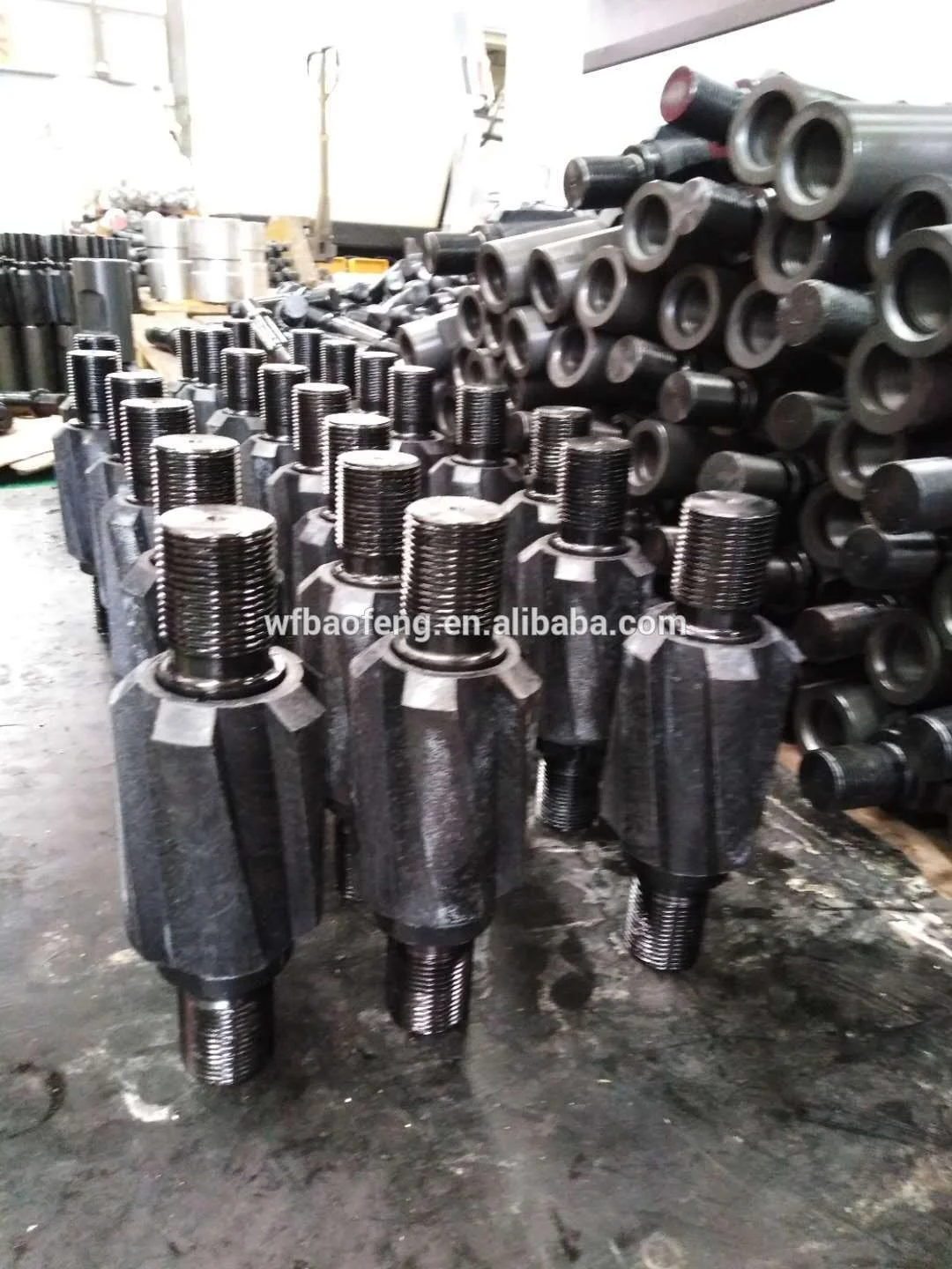 Центральный стержень с присоской для труб Subsurface 1 1/8*4 1/2 на продажу