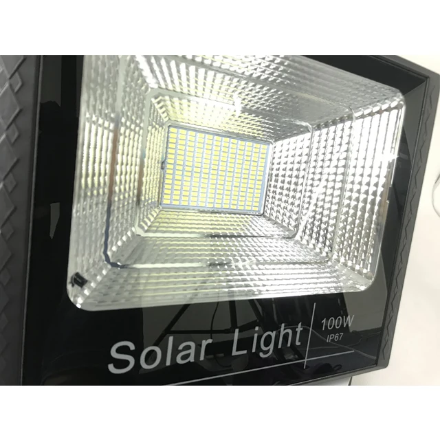 High quality wholesale outdoor waterproof energy saving IP67 100w led solar flood light