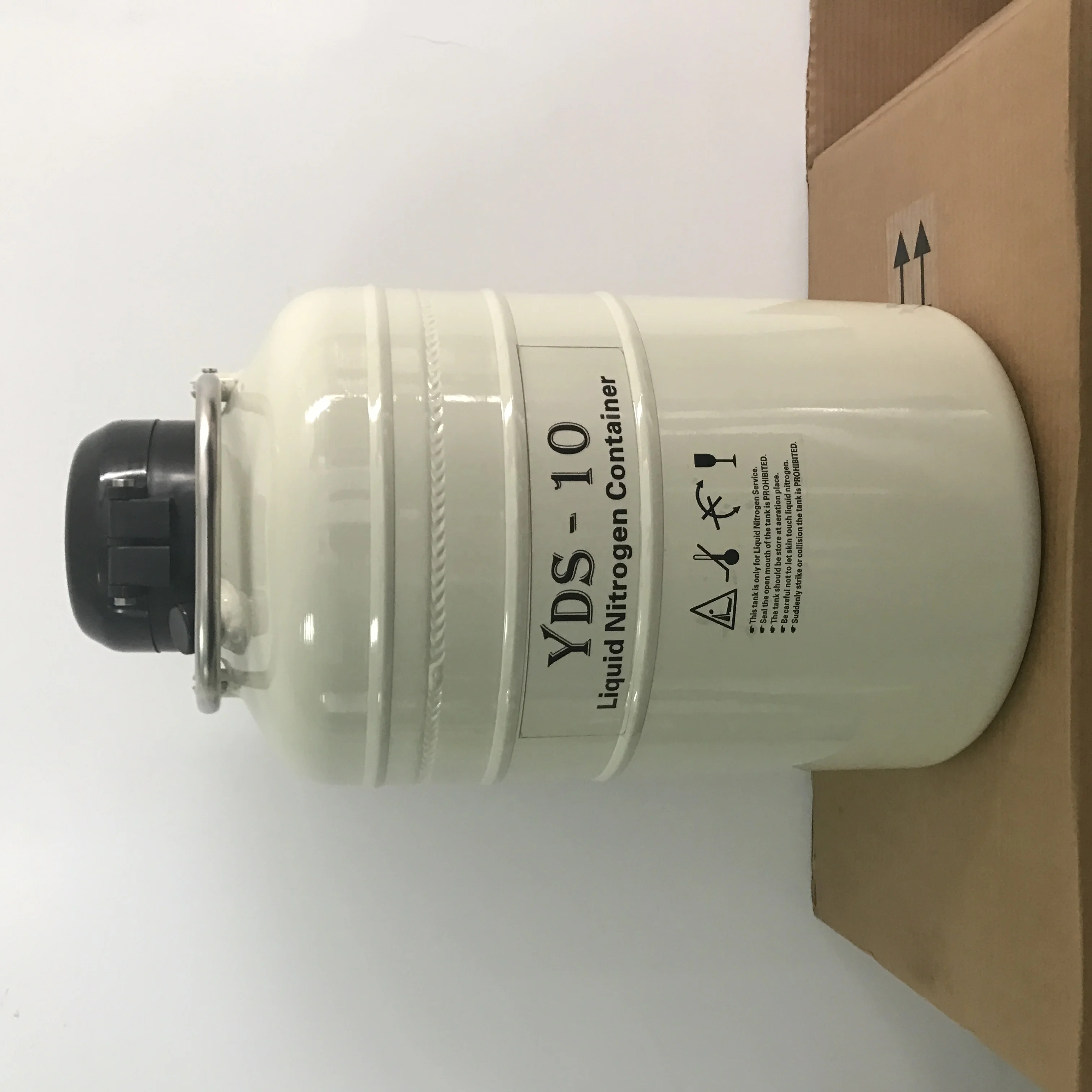 YDS-10 diary farm equipment liquid nitrogen tank in cow farm