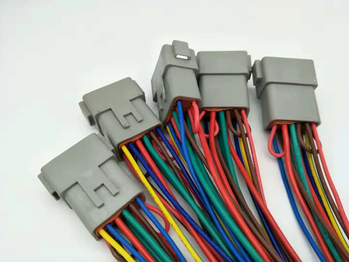 OEM customized factory price & excellent quality harness cable with eco-friendly material