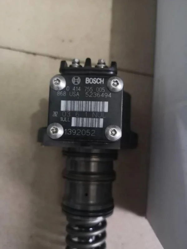 1392052R  0414755005 42102015 Fuel Injector Unit Pump  FOR DAF MX EUROPE ENGINES