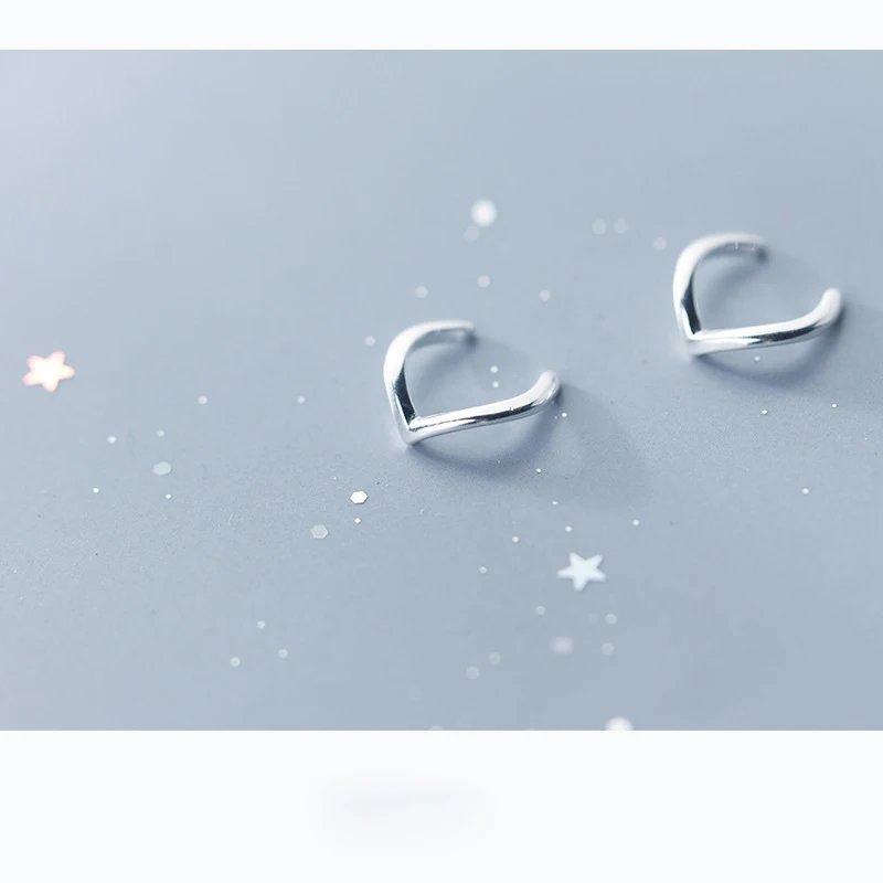 Wholesale Genuine 925 Sterling Silver Simple V-shaped Pierced Stud Earrings For lady Gifts