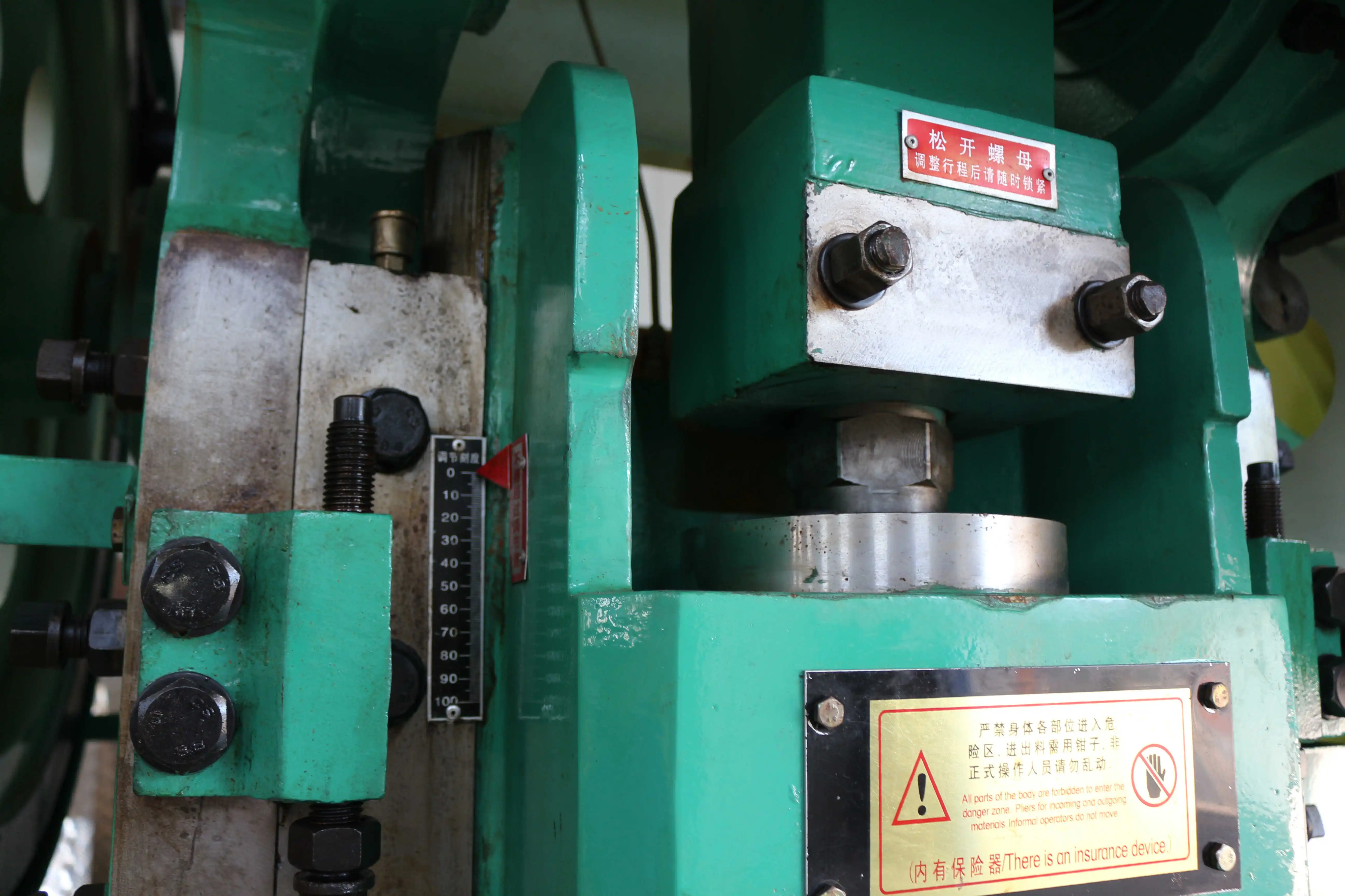 J23 250KN Small Mini Single Hole Steel Angle Iron Punching Machine Power Press For Sale