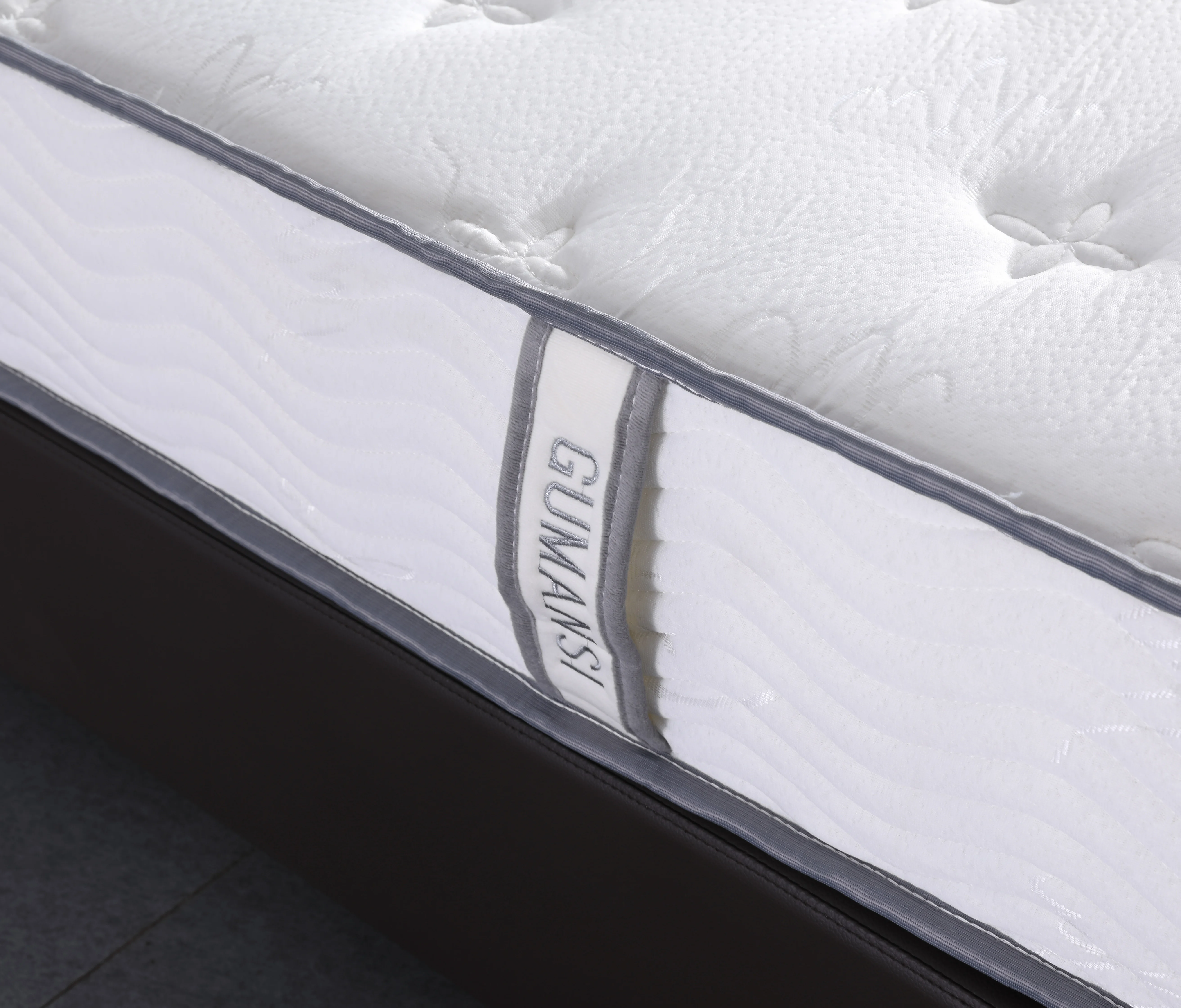 
Custom Logo Accepted and Queen, King Size Roll Up Folding Mattress for Sleeping 