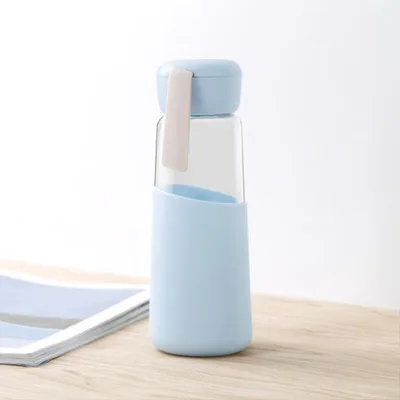 2020 Hot sale Borosilicate Glass Water Bottle with Silicone Sleeve