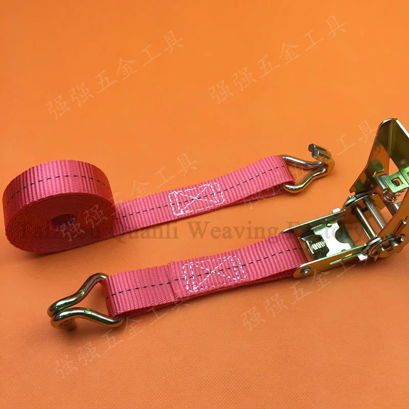 Ремень для крепления груза с храповым механизмом и двойным J-образным крючком