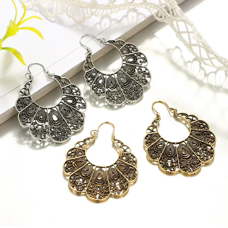 2019 New Arrival Gypsy Silver Gold Half Round Earrings Metal Hollow Flower Spidery  C Shape Drop Fashion Earrings Women