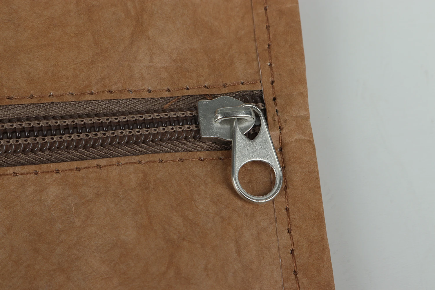 custom logo large capacity dupont paper travel shoe storage box with zipper waterproof kraft tyvek paper shoe bag