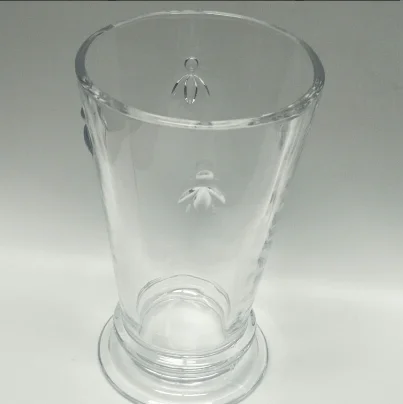 1 шт. прозрачный кувшин 4 шт. прозрачные очки 1 шт. металлическая наклейка 1 шт. матовая черная подарочная коробка