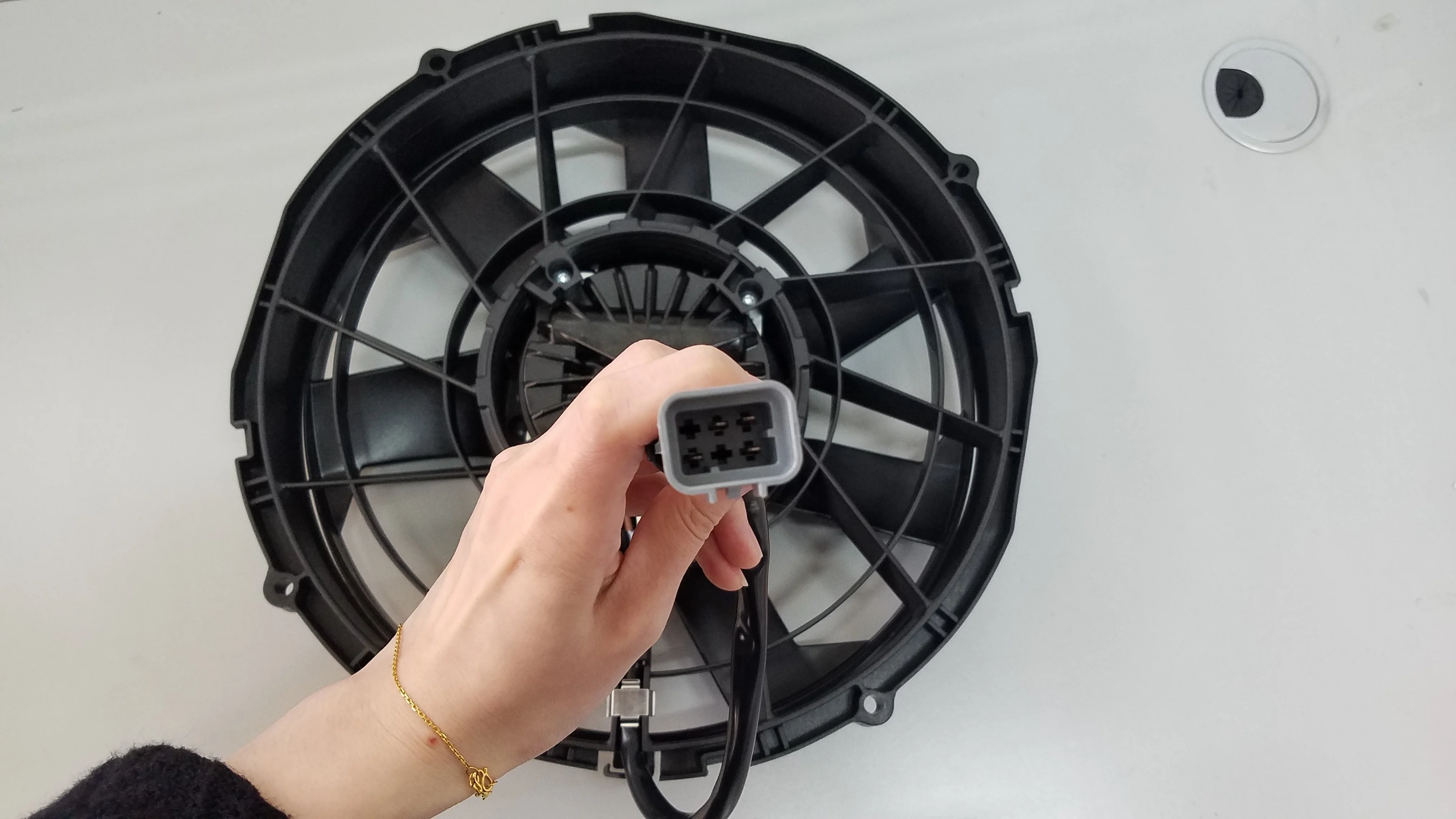 Linrui SPL-342 DC 24v Brushless  Condenser Fan For Bus cooling system