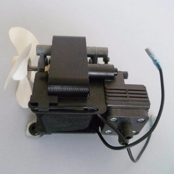 Heavy duty piston motor compressor for nebulizer
