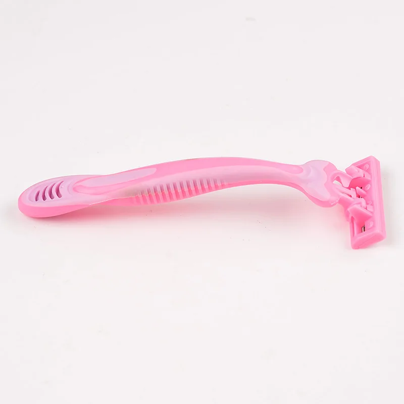 New arrival triple blade disposable men shaving razor With plastic rubber handle