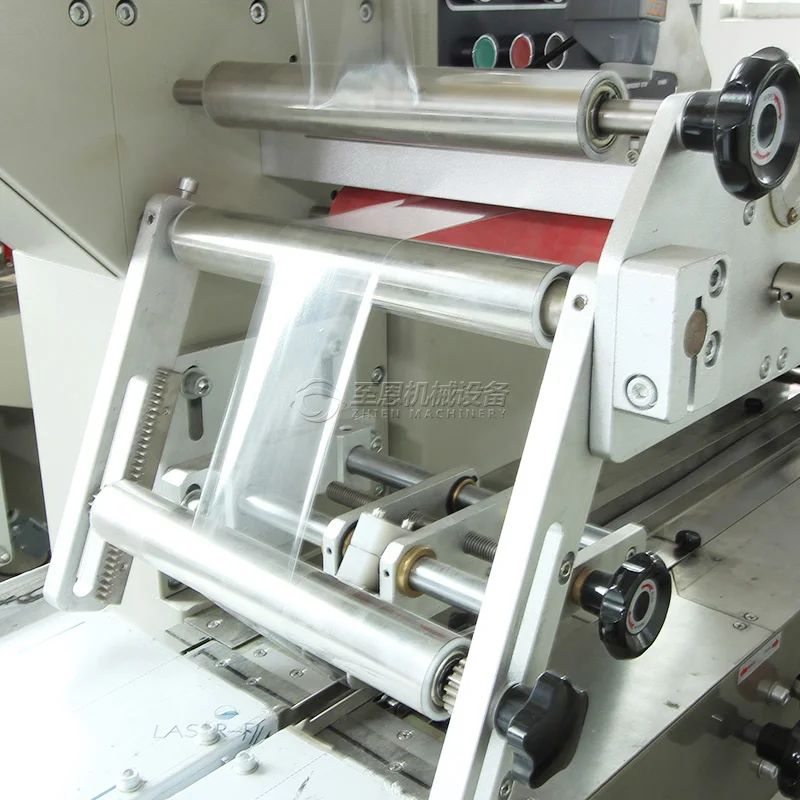 croissant bread flow packing machine