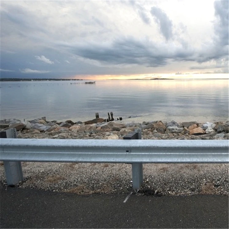 Popular road safety barrier high quality galv steel highway posts galvanized guardrail systems