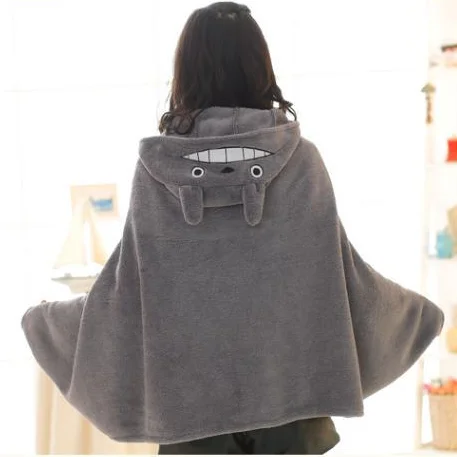 
Kawaii Totoro Shawl Cloak/Lazy Cos Blanket/Cartoon Anime Coral Velvet Plush Cape Blanket 