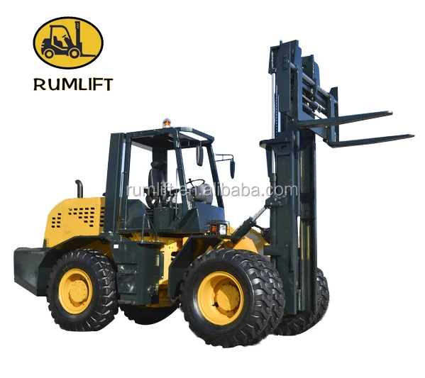 Погрузчик вилочный повышенной проходимости 3 тонны