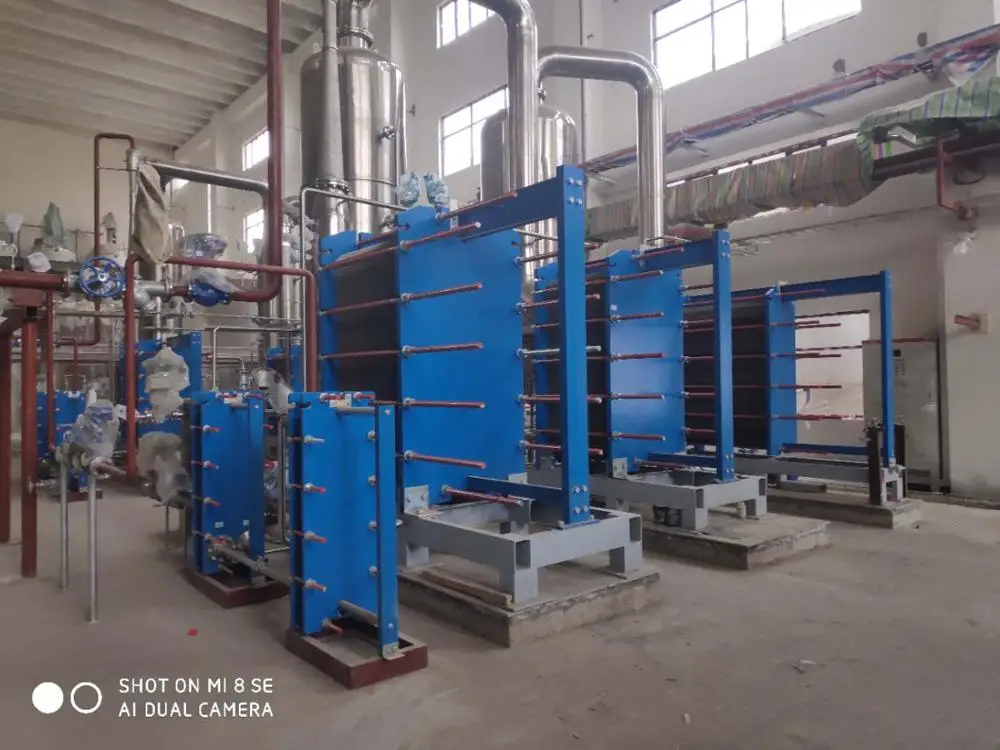 Plate flash evaporation system