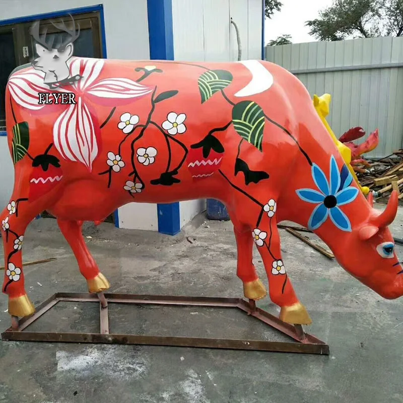 Outdoor decoration life size artificial resin cow statue life size animal cow sculpture