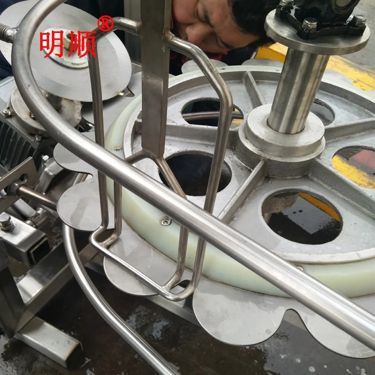 automatic chicken claw cutting machine / chicken feet cutter machine / poultry slaughterhouse machine