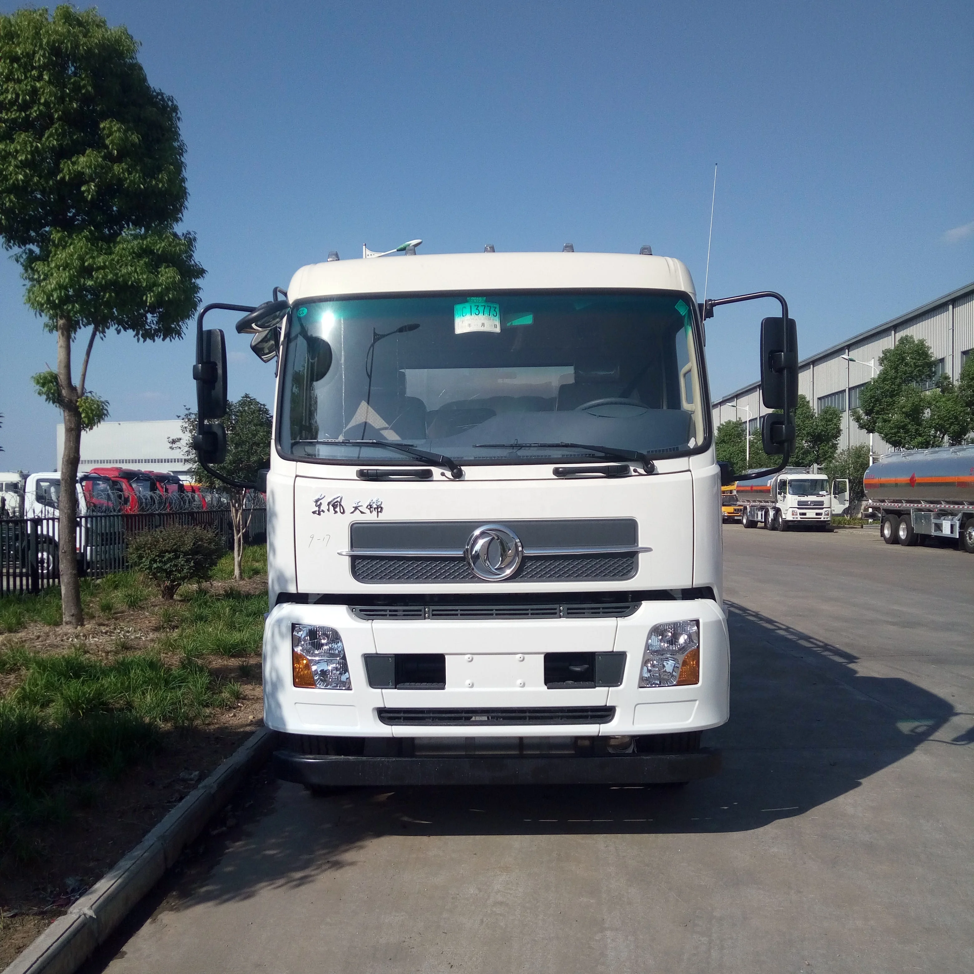 Китай емкость 5000 литров Топливозаправщик грузовик б/у нефтяной танкер грузовик