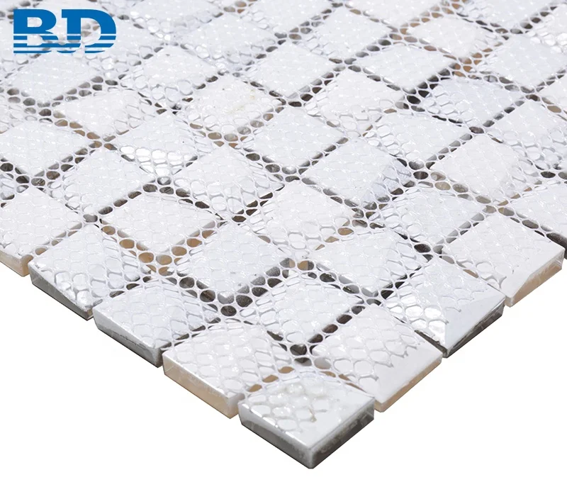 25x25 Square Chip 3D Bathroom Mosaic Glass Tile