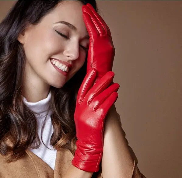 Ruffle design soft sheepskin leather women fashion gloves