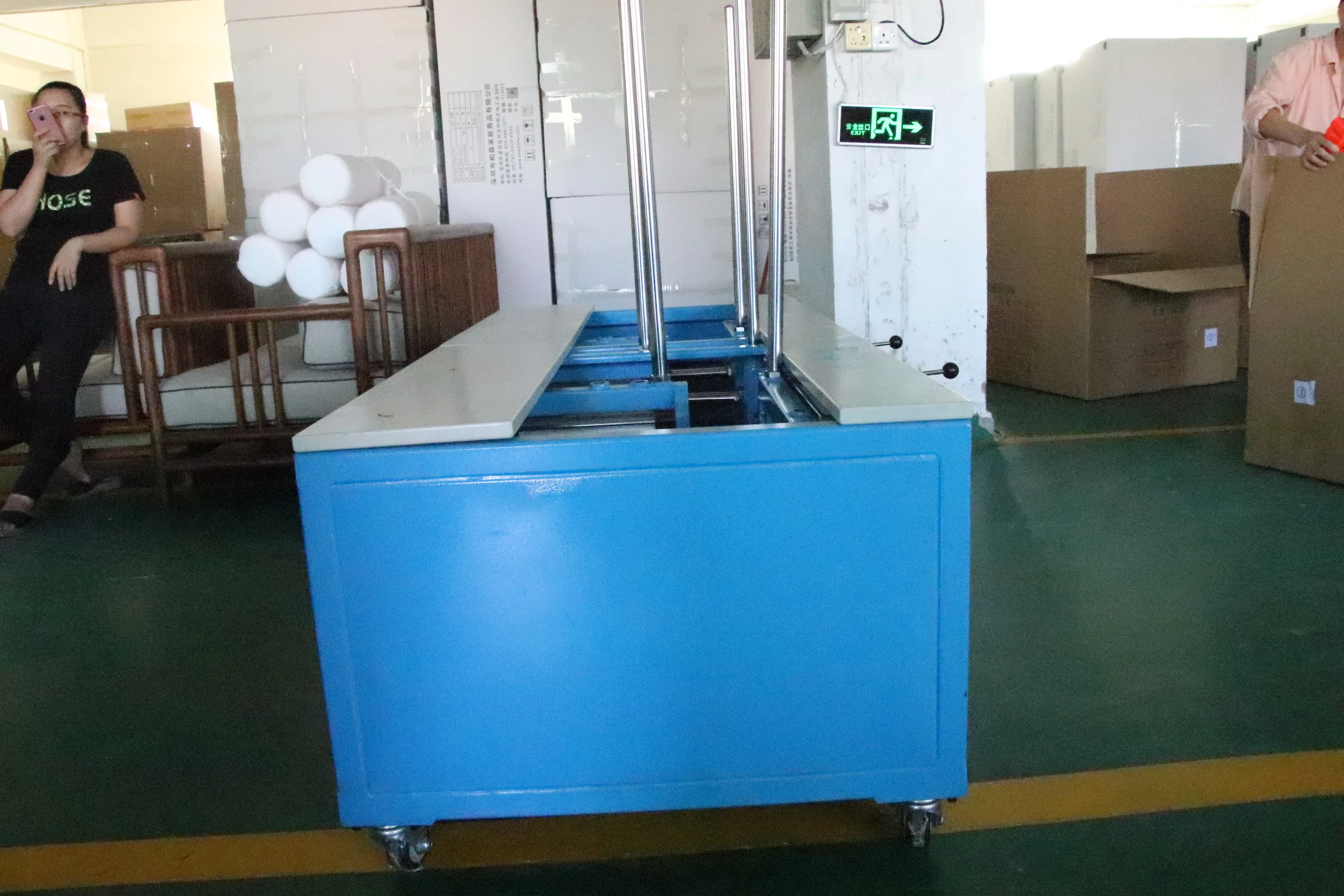 ZLD012A cushion leather cloth covering machine selling on line