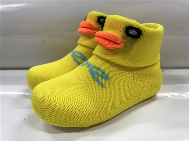 Hot style yellow cartoon cute baby knitted kids sock shoes upper