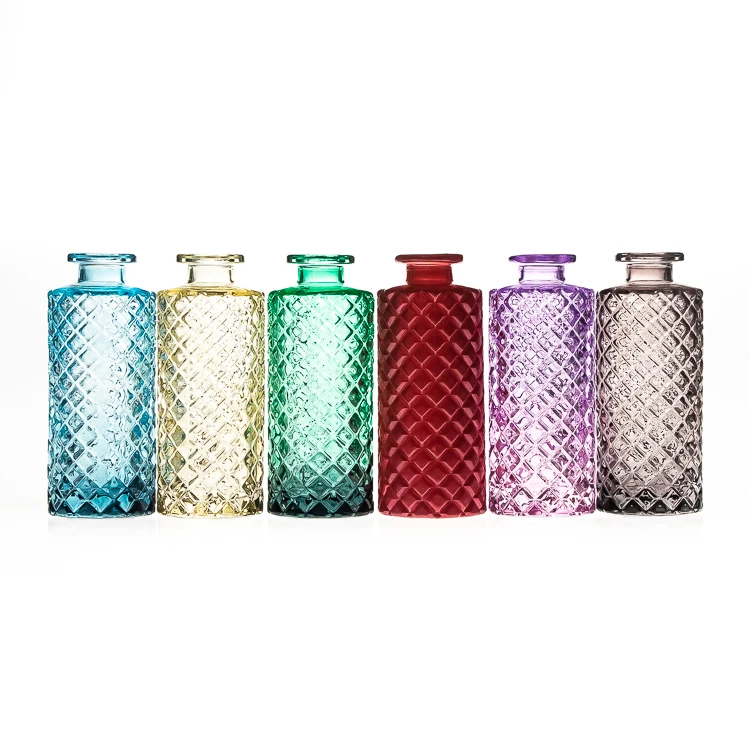 Home Decorative Wholesale 150ml 5oz Engraving Colorful Crystal Glass Perfume Diffuser Vase Bottle with Stopper