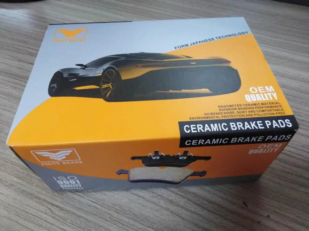 D1852 04465-WB001  Disc front brake pads carbon ceramic for Mazda 2 accessories auto parts