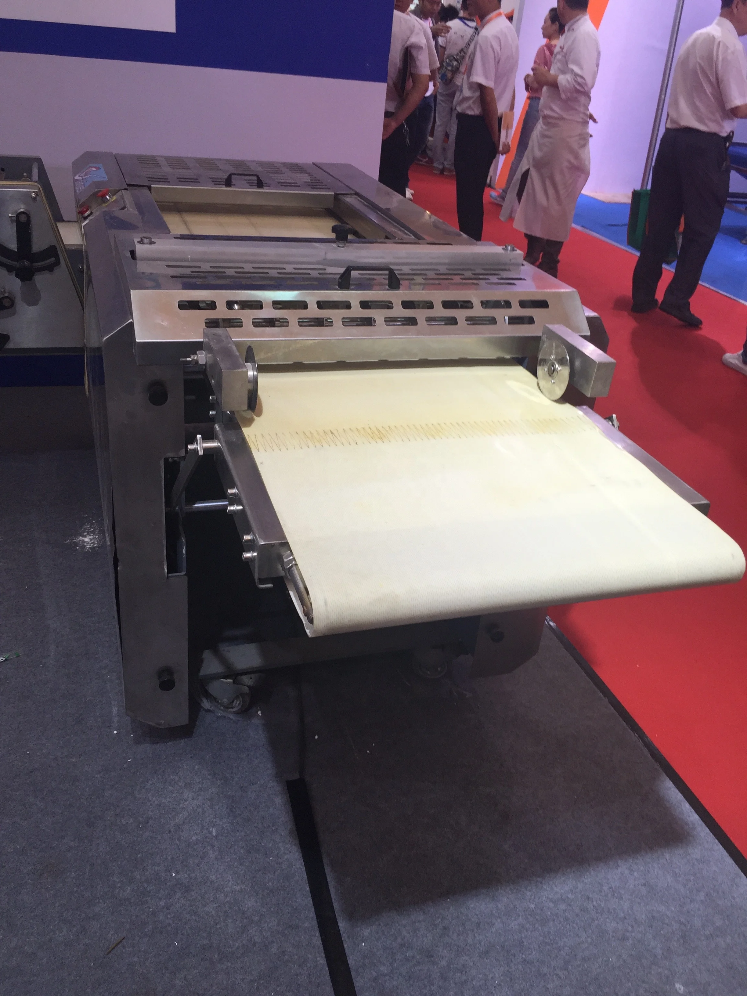 
Automatic croissant making machine fully croissant production line 