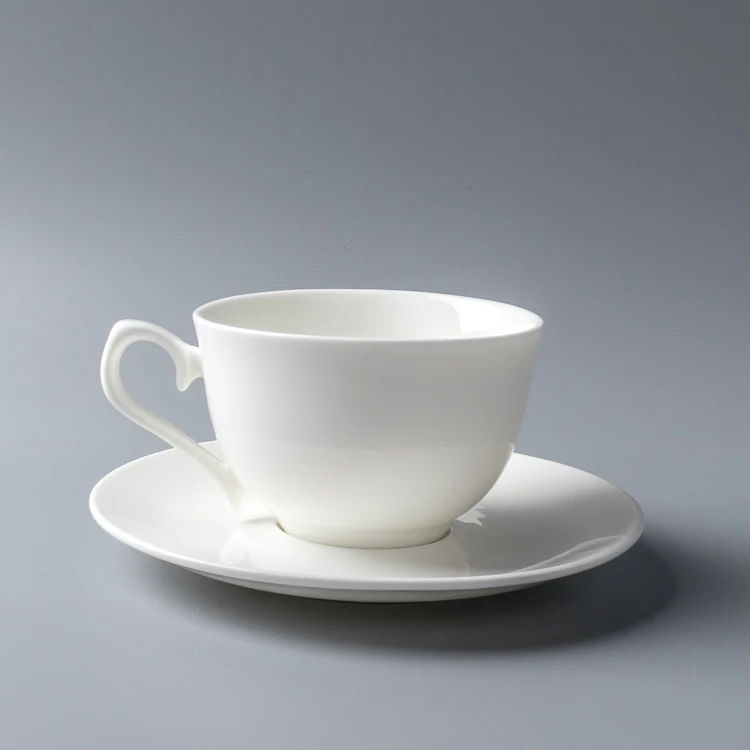 Chaoda 220ml Restaurant tea coffee white Porcelain custom cup and saucer Restaurant tableware cup and saucer ceramic set