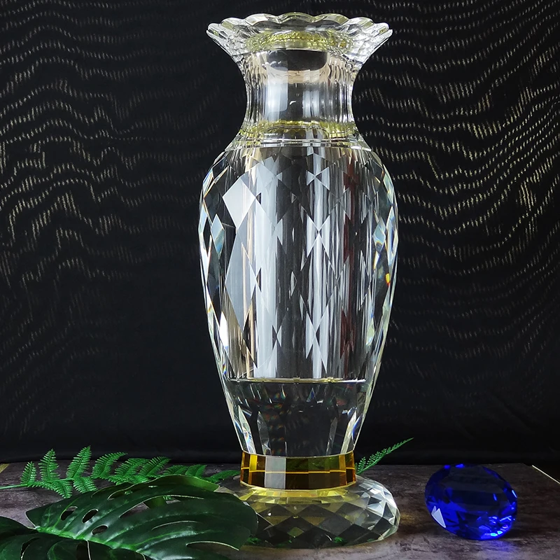 
Royal Use Luxury Large Custom Flower Crystal Vase High-End Furniture Decorates Glass Vases 