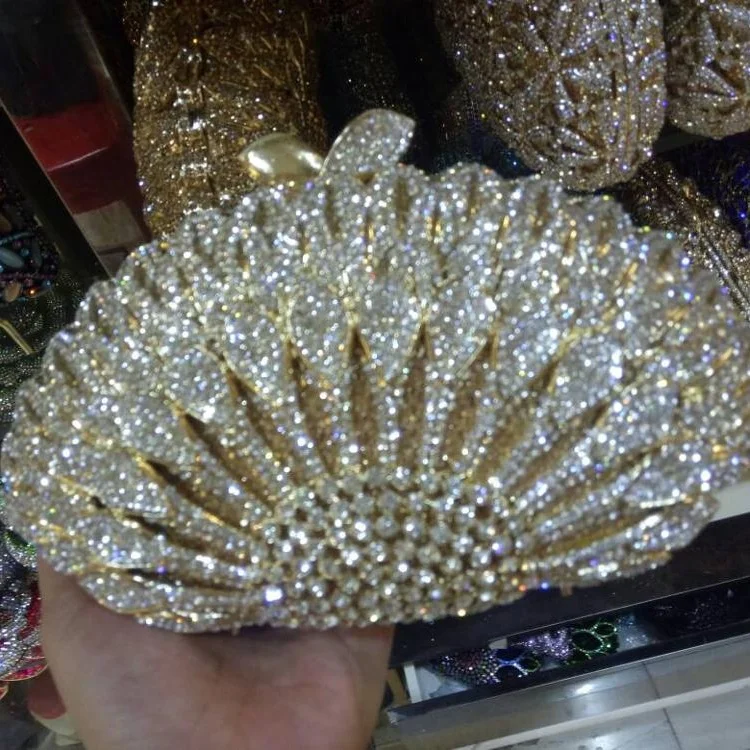 Вечерняя сумка из натуральной кожи с кристаллами Королевского синего цвета DB595