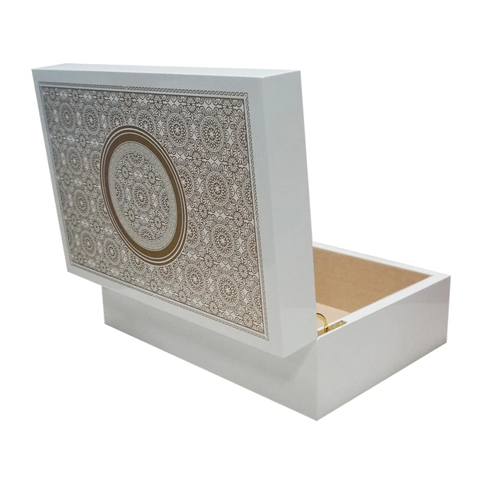 
High end luxury velvet lining glossy Ramadan wooden gift packaging box 