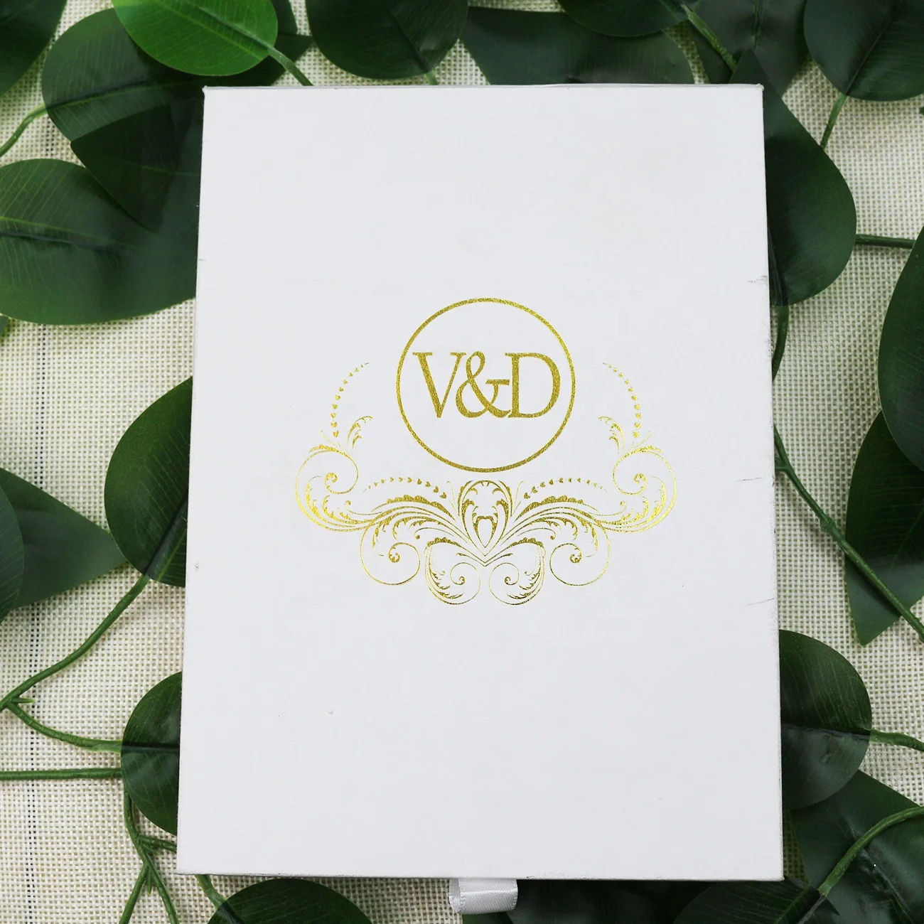 Morden Luxury Gold Mirror Acrylic Wedding Invitations with Hardcover Box Set