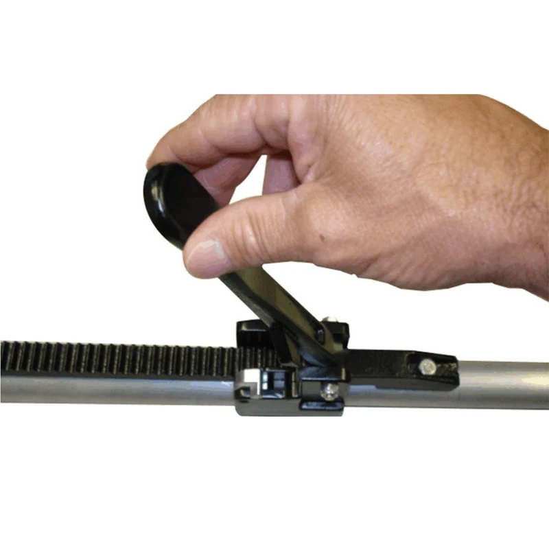 
Adjustable Logistic Heavy Duty Ratcheting Jack Cargo Bars With Plastic Foot Pads 