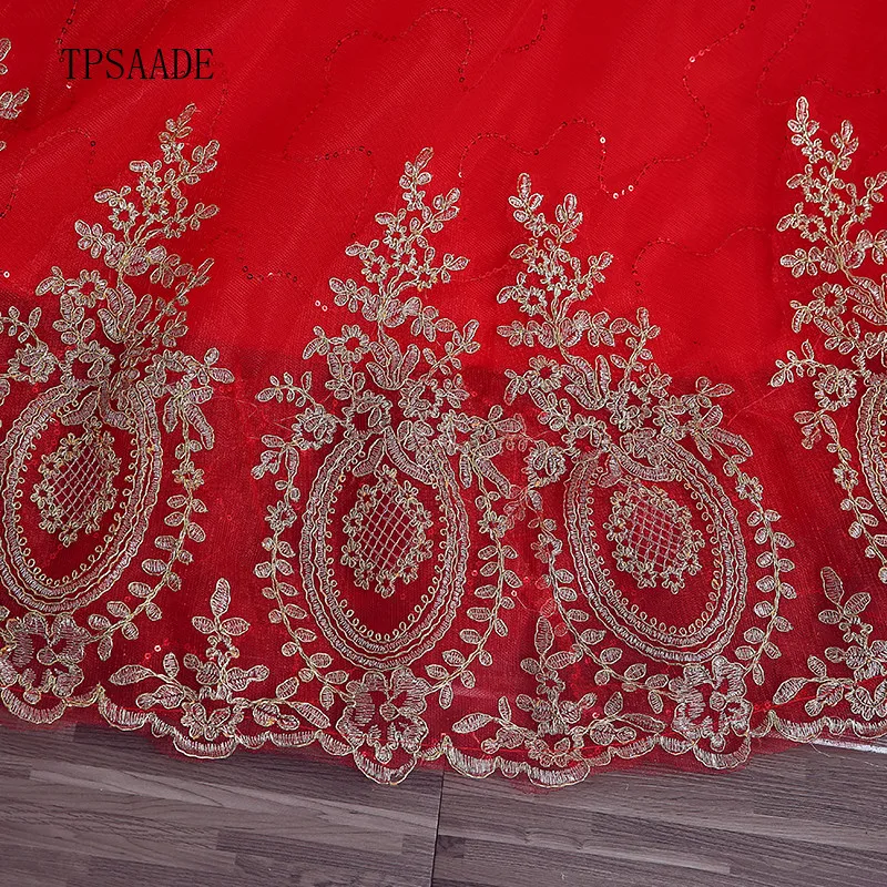Chinese Red Tulle Appliques Beaded Sequin Strapless Wedding Dress with Long Train Golden Lace Bridal Gown 2020 Vestido de novia
