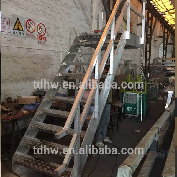 exterior aluminum stairs