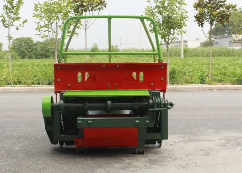 Fram use mini corn combine harvester/tractor corn harvesting machine for sale