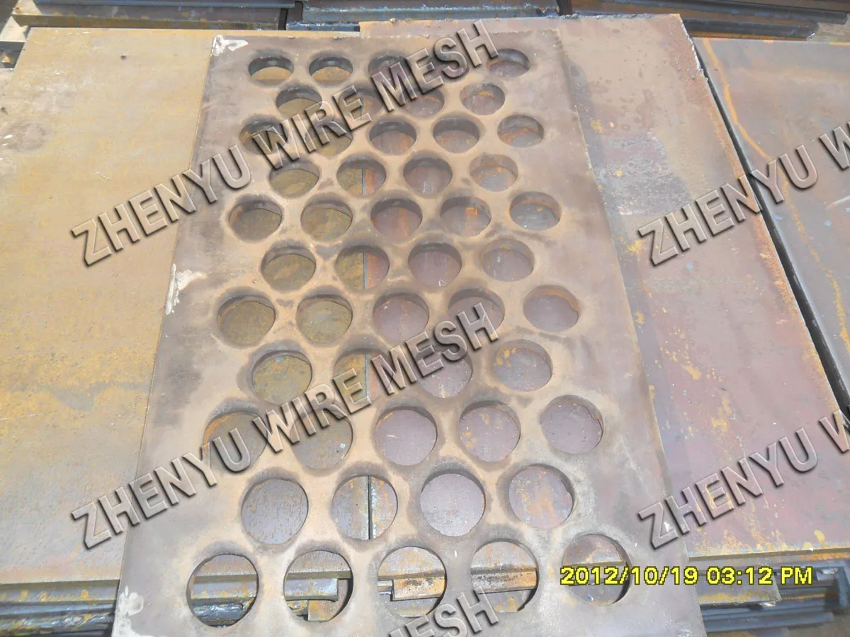Heavy type perforated decorative mesh door/ sand filter steel plate 3/4'  thickness with round hole/security wire mesh cover