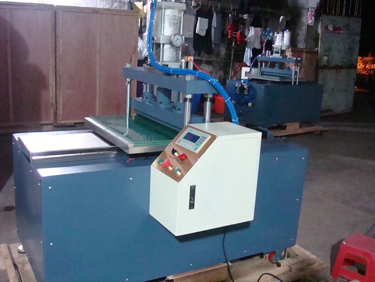 Высокое качество производства стеклянной мозаики пресс машина гранулаторя Для Емкость стеклянной мозаики пресс для производства