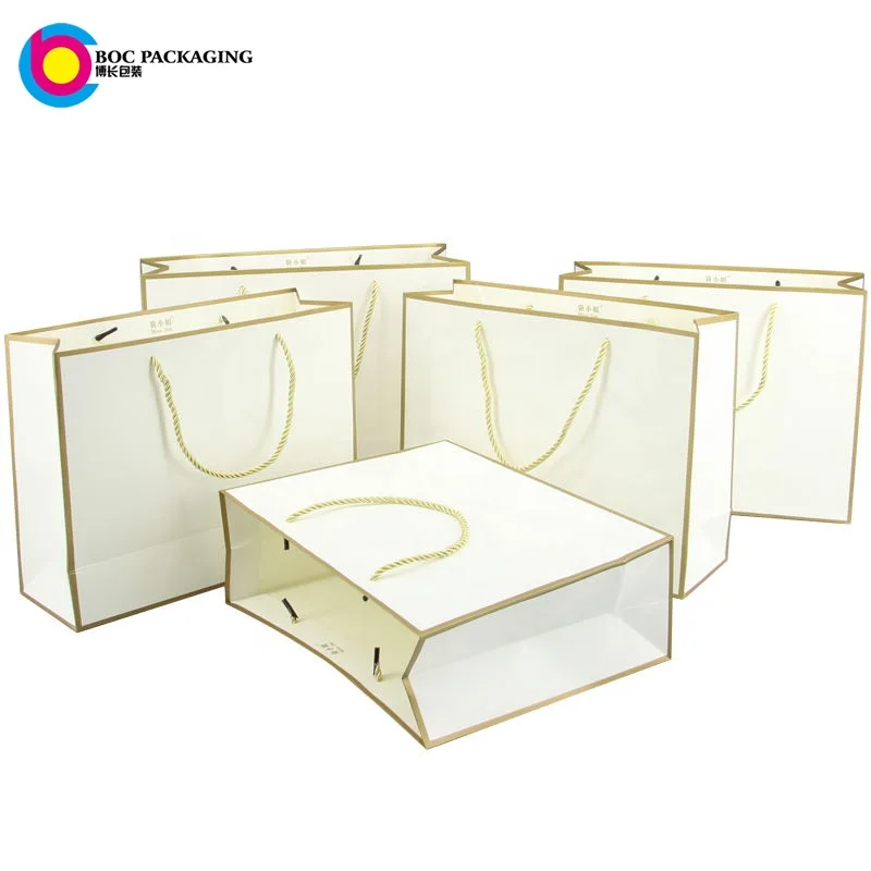 
WHOLESALE LOW MOQ NO MINIMUM BLACK paper gift bag 