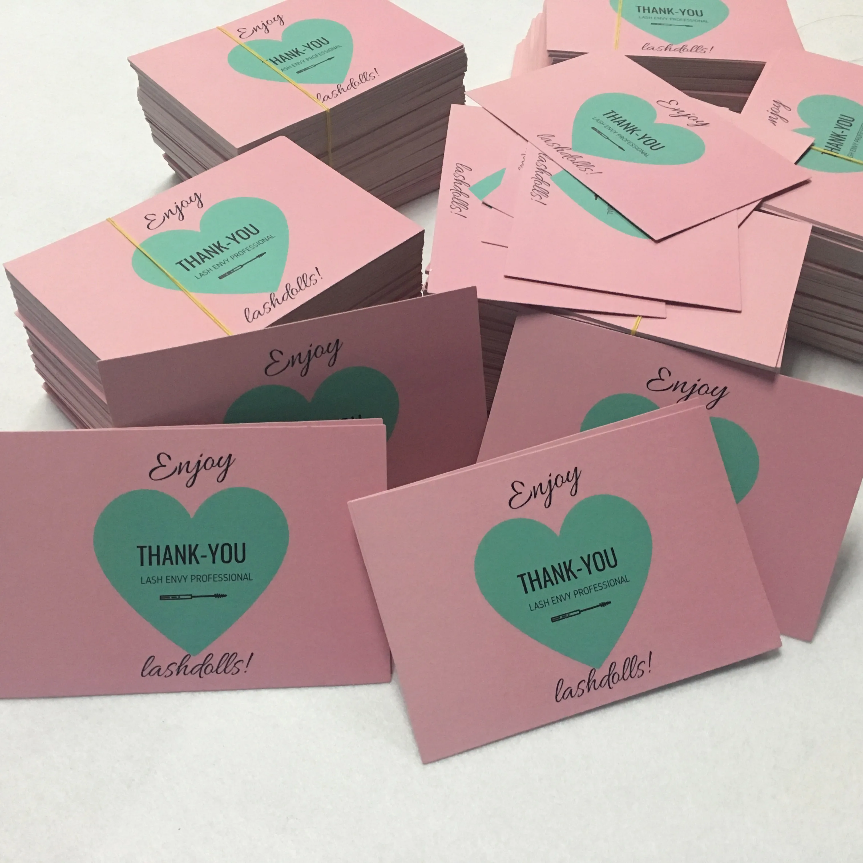 Заводской дизайн, художественная бумага, принт, розовый с логотипом, бизнес, спасибо за покупку