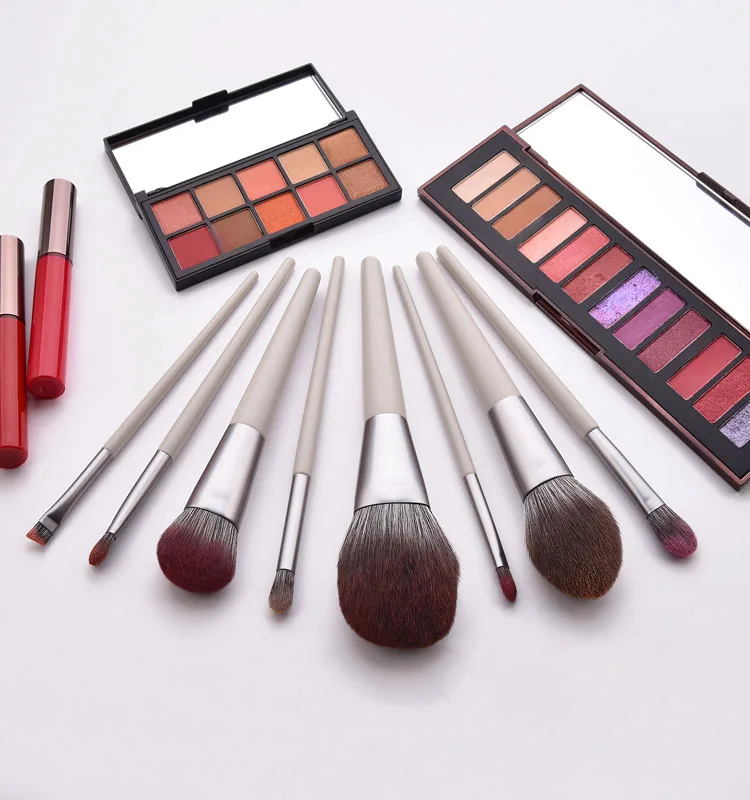 Wholesale Beauty 8 pcs Blending Cosmetic Custom Makeup Brush Set With Gift Box Face Powder Blush Brush Set